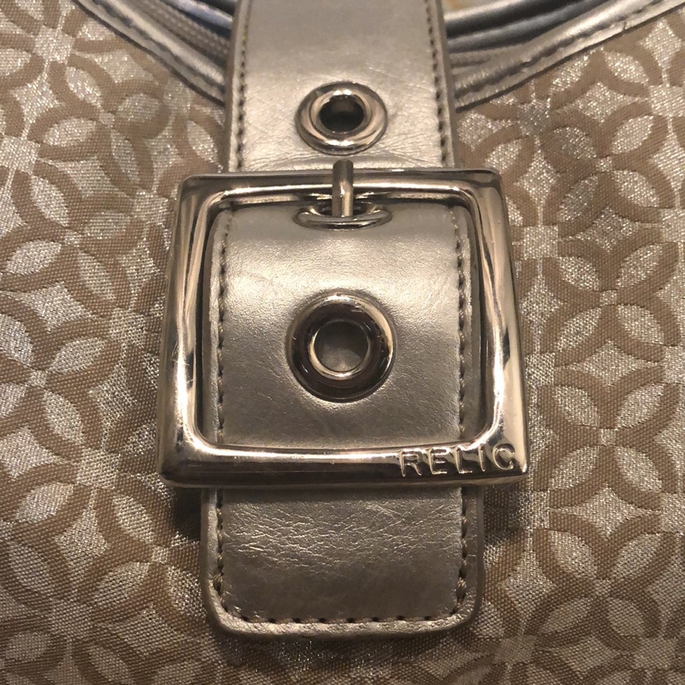 Relic - Picture 4 of 10